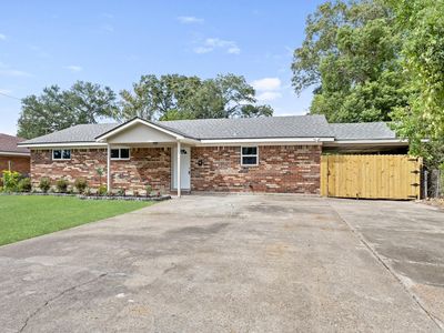 860 Bingman Dr