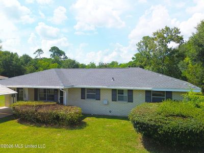 2525 W David Dr