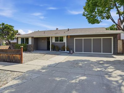 3320 Cherry Ave
