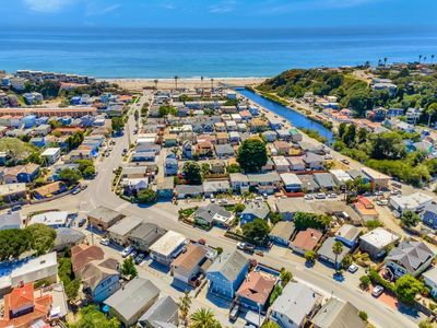 307 Treasure Island Dr