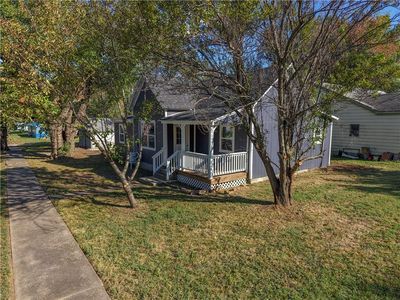 Property at 1016 N 9th St, Independence, KS