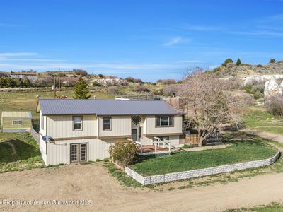 224 Meadow Ln
