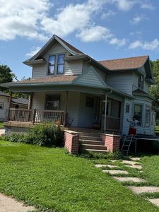 803 W Cedar St