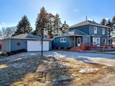 Property at 602 E Minnie St, Radcliffe, IA