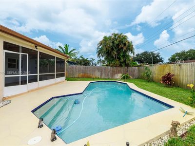 Property at 6870 Pershing St, Hollywood, FL