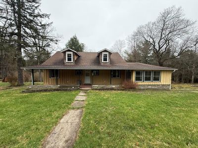 38 Hillside Ln