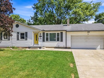 382 Ridgefield Ave