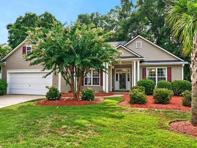 48 Alexander Glennie Dr.