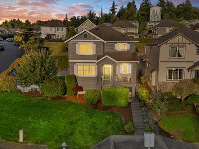 16708 Woodside Dr SE