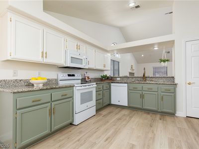 424 Mountain Top Ct