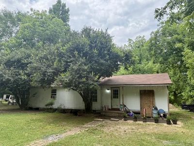 677 Snyder Rd