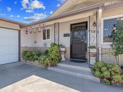 1585 Mulberry Lane