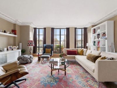 985 Park Ave APT 1011