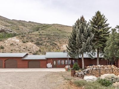 4991 Starr Valley Rd