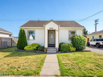 Property at 801 Manor Pl, Tillamook, OR