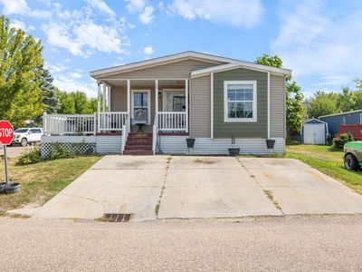 1360 Rolling Hills Dr