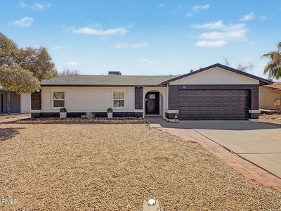 917 W MISSION Drive