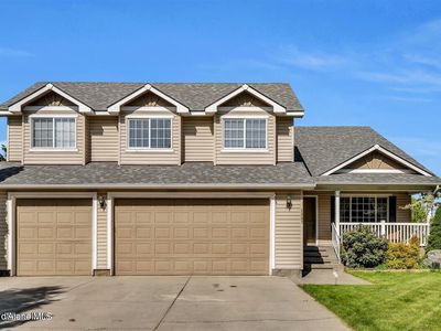 1307 N Willamette Dr