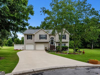 401 Nicole Ct