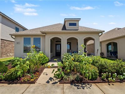 865 Pelican Bay Dr