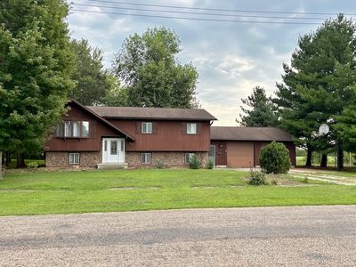 Property at 112 Cherry St, Carthage, IL