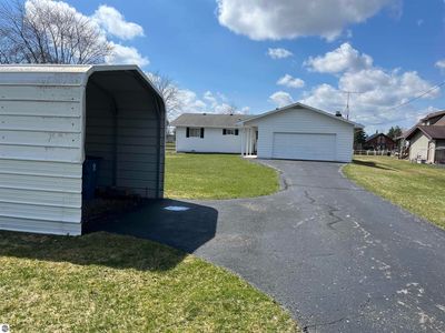 716 E Allen Ct