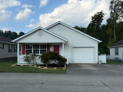 111 Palm Dr