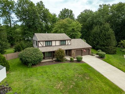 Property at 124 Saddle Ridge Cir SE, Warren, OH