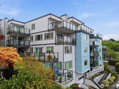 2040 13th Avenue W #13