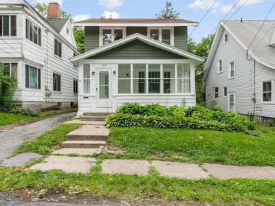 242 Rider Ave