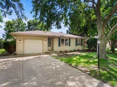 2805 Clayton Blvd