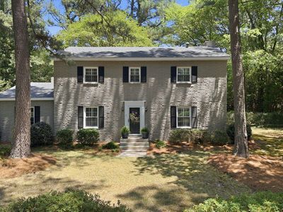 16 Elizabeth Lane
