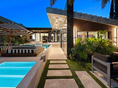 5750 La Gorce Dr