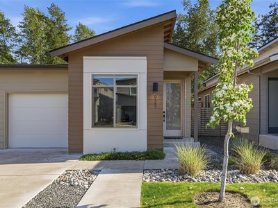 921 Sunseeker Lane
