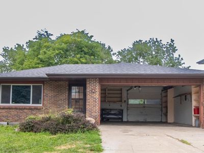7200 Eagle Dr