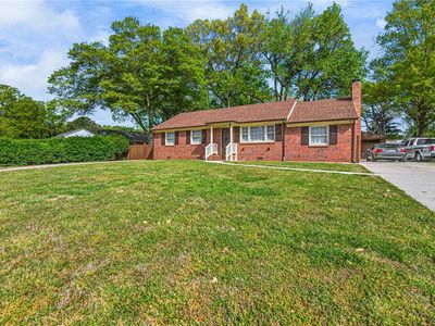 4616 Mallard Cres