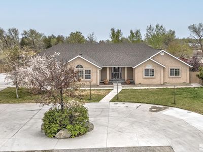 1580 Golden Park Way