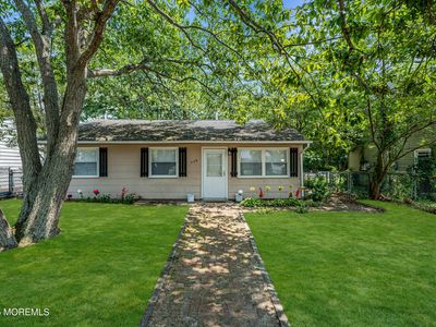 539 Holly Village Lane