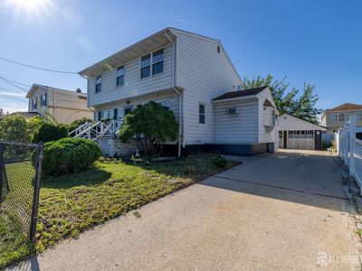 15 Clinton Ave
