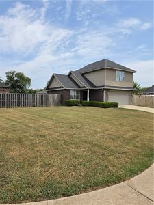 2726 Linden Cir