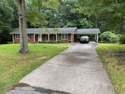 107 Briarwood Dr