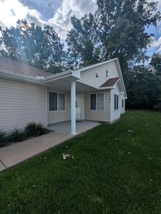 1761 Ojibway Dr