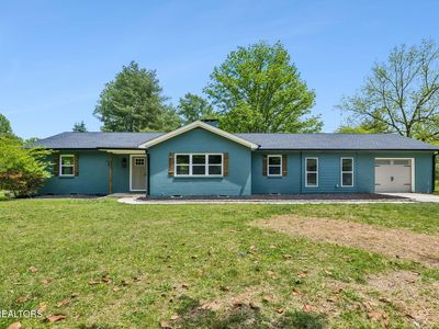 114 Lone Oak Dr