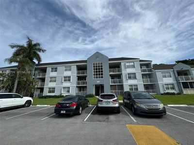 8660 SW 212th St APT 108