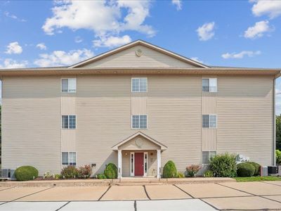 4190 Fairview Dr APT 2