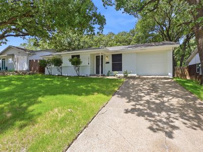 2429 Avis St