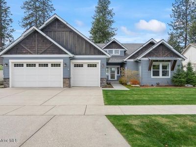 2240 E Thomas Hill Dr