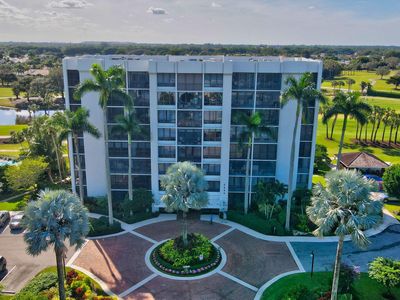 6895 Willow Wood Drive #1011