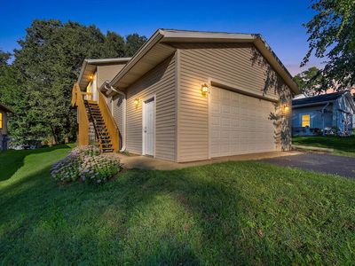 979 Rhyners LANE