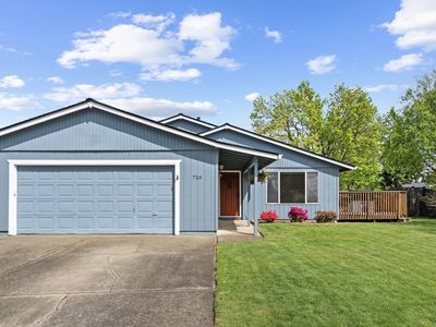 Property at 726 NE 17th Ave, Canby, OR